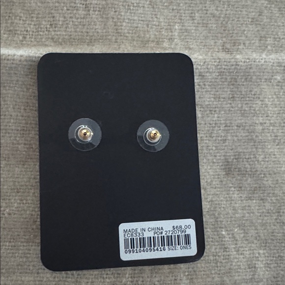 earrings - Picture 2 of 2